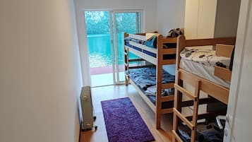 3 chambres, accĂšs Internet, draps fournis