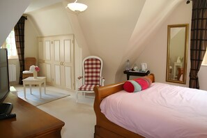 1 dormitorio, wifi, ropa de cama