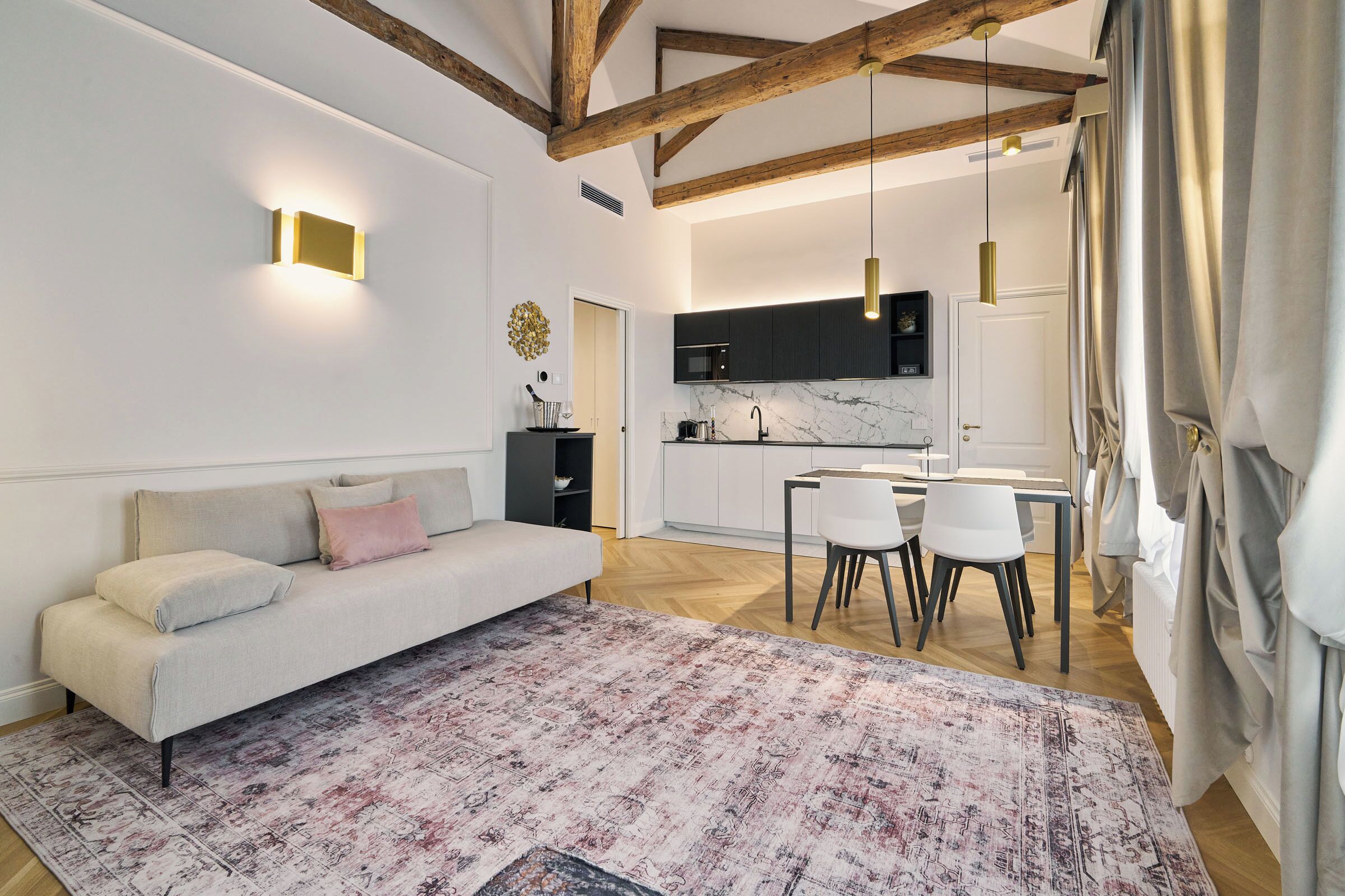 Romantic Apartment, Canal View, Corner | Living area | 46-inch flat-screen TV with digital channels