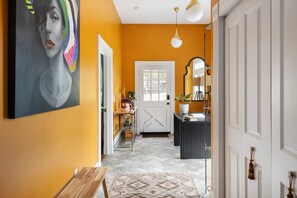 Interior - Georgia Grove (Atlanta)