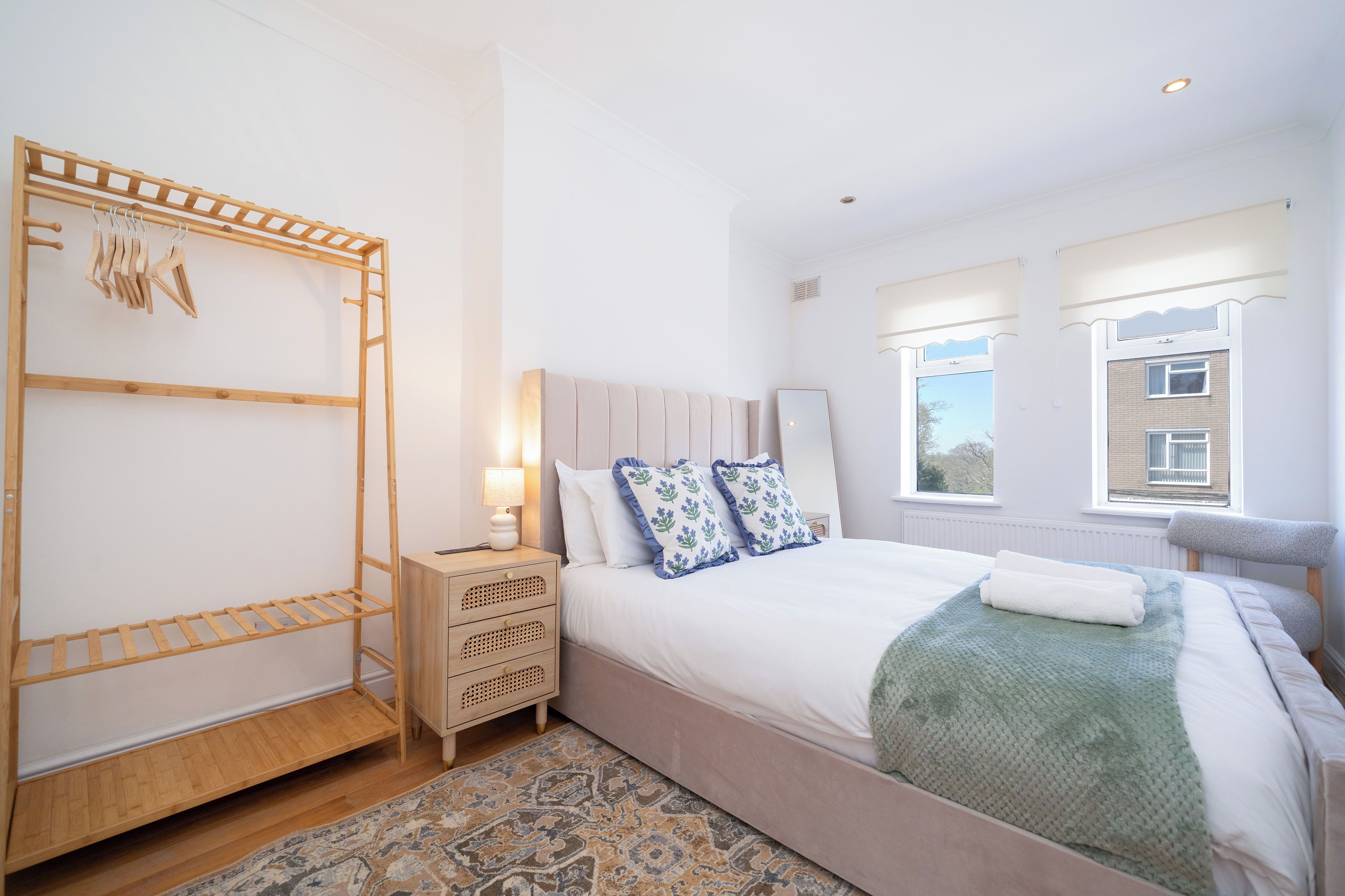 3 bedrooms, iron/ironing board, free WiFi, bed sheets