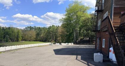 Track Side Villa @ The Narrowsburg Inn
