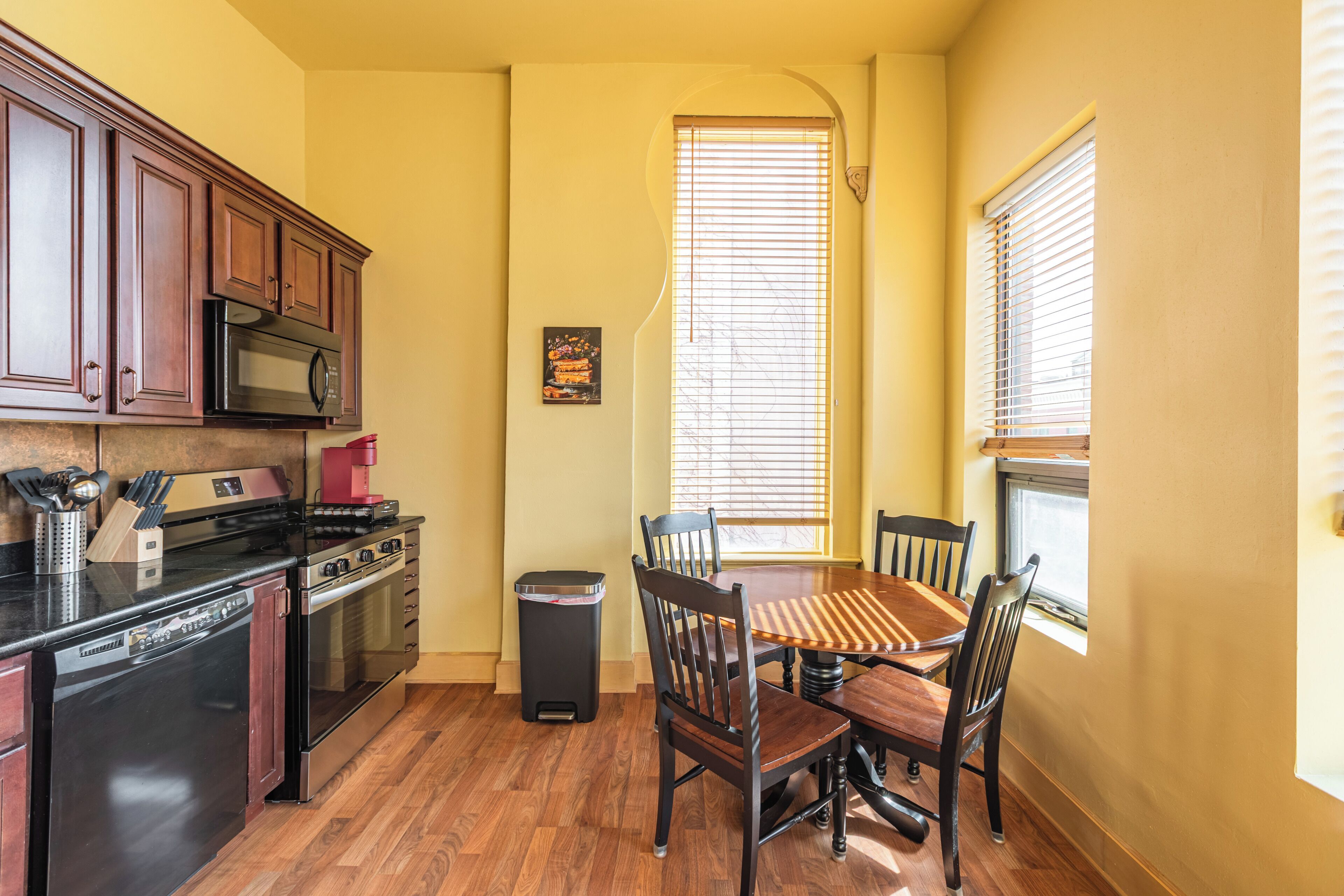 Microwave, oven, stovetop, dishwasher