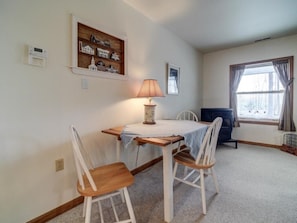 Dining - Homespun Cozy Guest Cottage in the Woods with Lovely Pastoral Views (Millboro)
