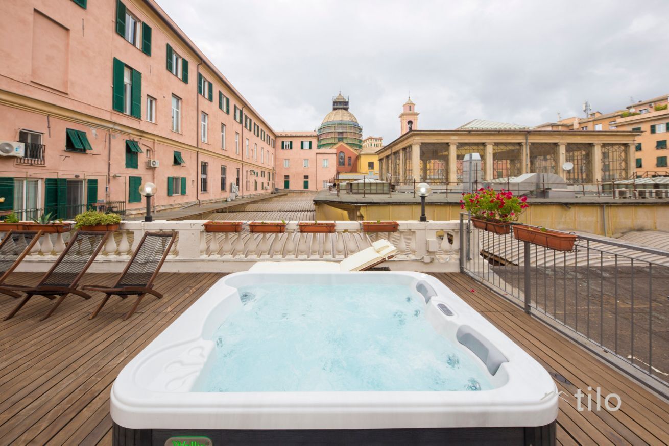 Bain à remous extérieur