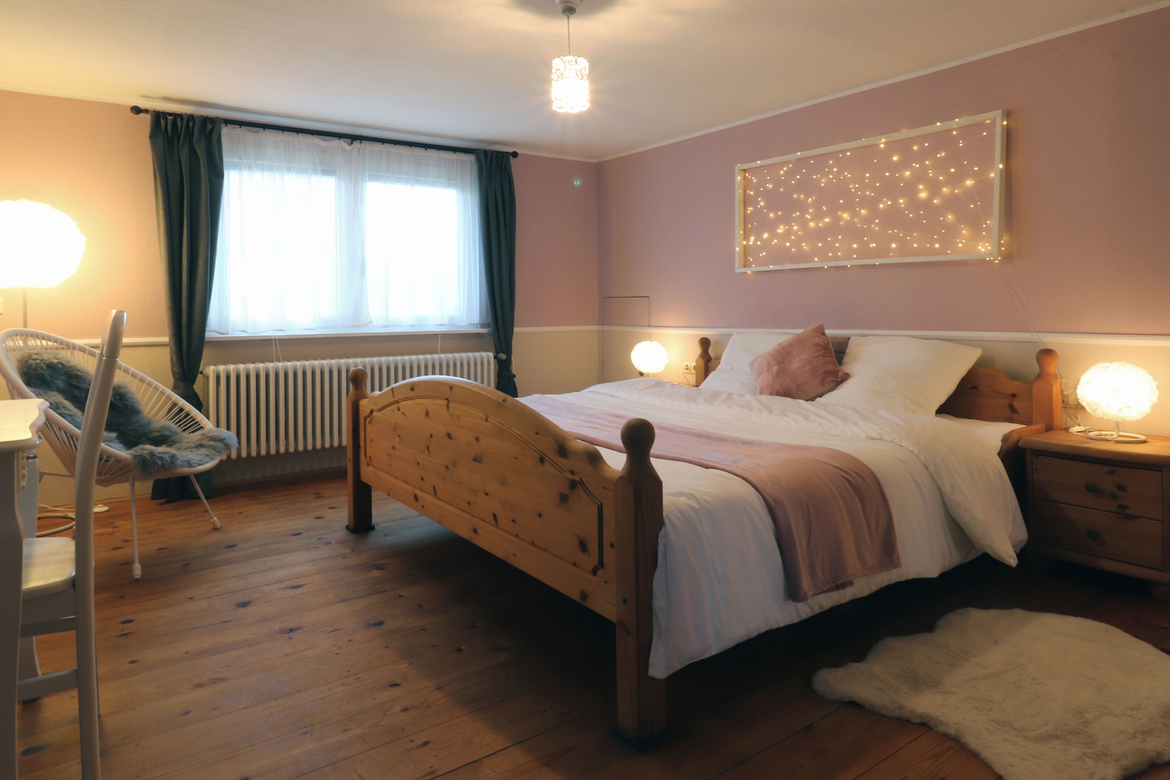 4 bedrooms, WiFi, bed sheets