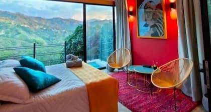 GLAMPING RAICES