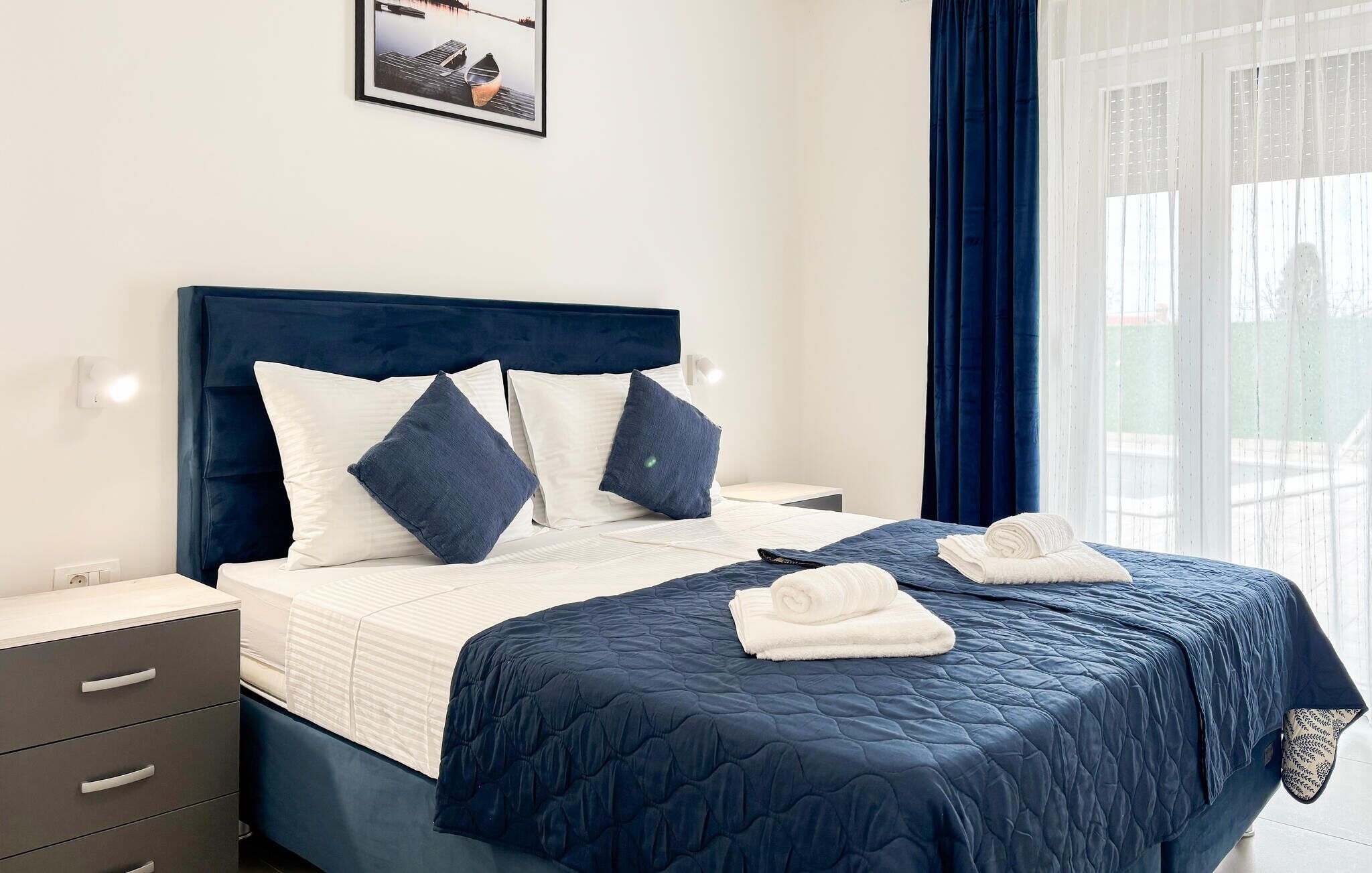3 bedrooms, iron/ironing board, travel crib, free WiFi