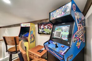 Spielezimmer