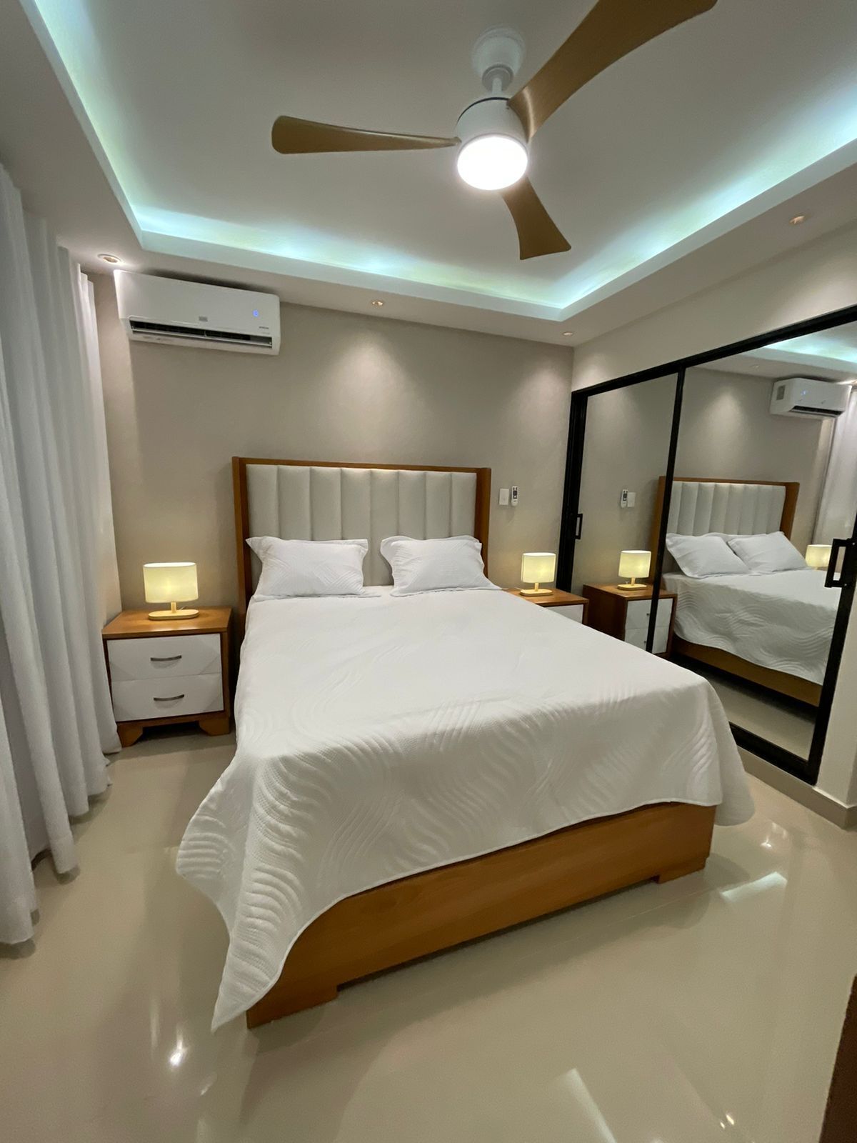 3 chambres, fer et planche à repasser, Wi-Fi gratuit, draps fournis