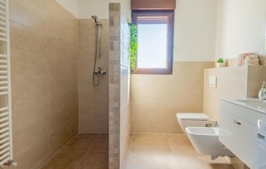 Shower, hair dryer - Stunning apartment in Sutivanac (Sutivanac)