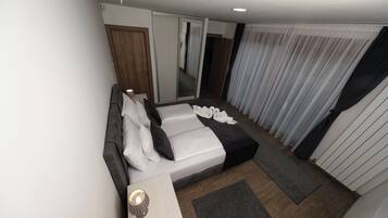 2 bedrooms, iron/ironing board, travel crib, WiFi