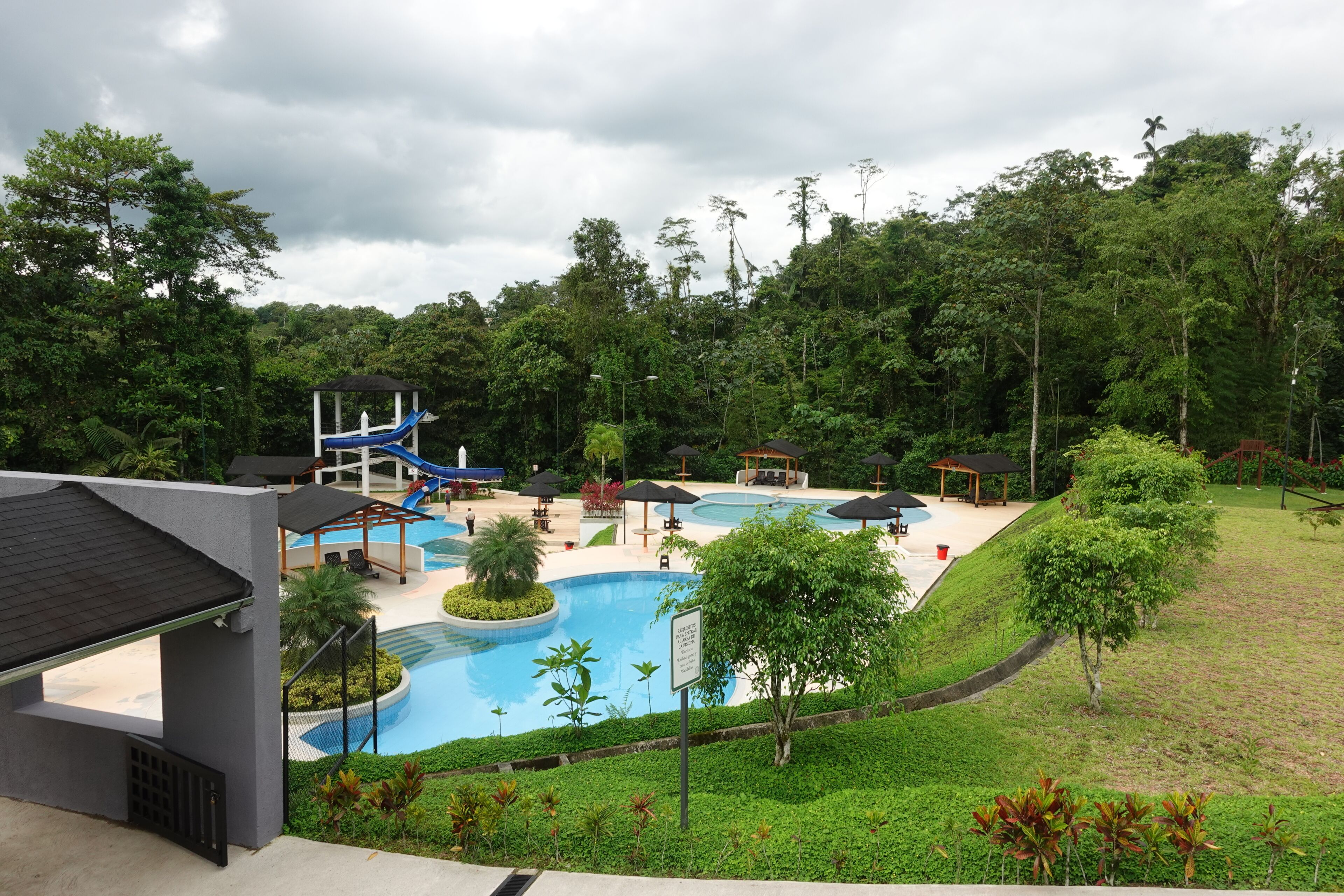 Piscina externa