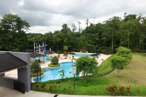 Alberca al aire libre 