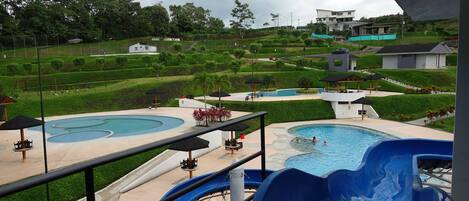 Alberca al aire libre