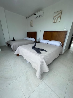 3 bedrooms, iron/ironing board, free WiFi, bed sheets - Perfect Weekend Retreat! Pool, Private BBQ & Nature - 2 Hours from Quito (Pedro Vicente Maldonado)