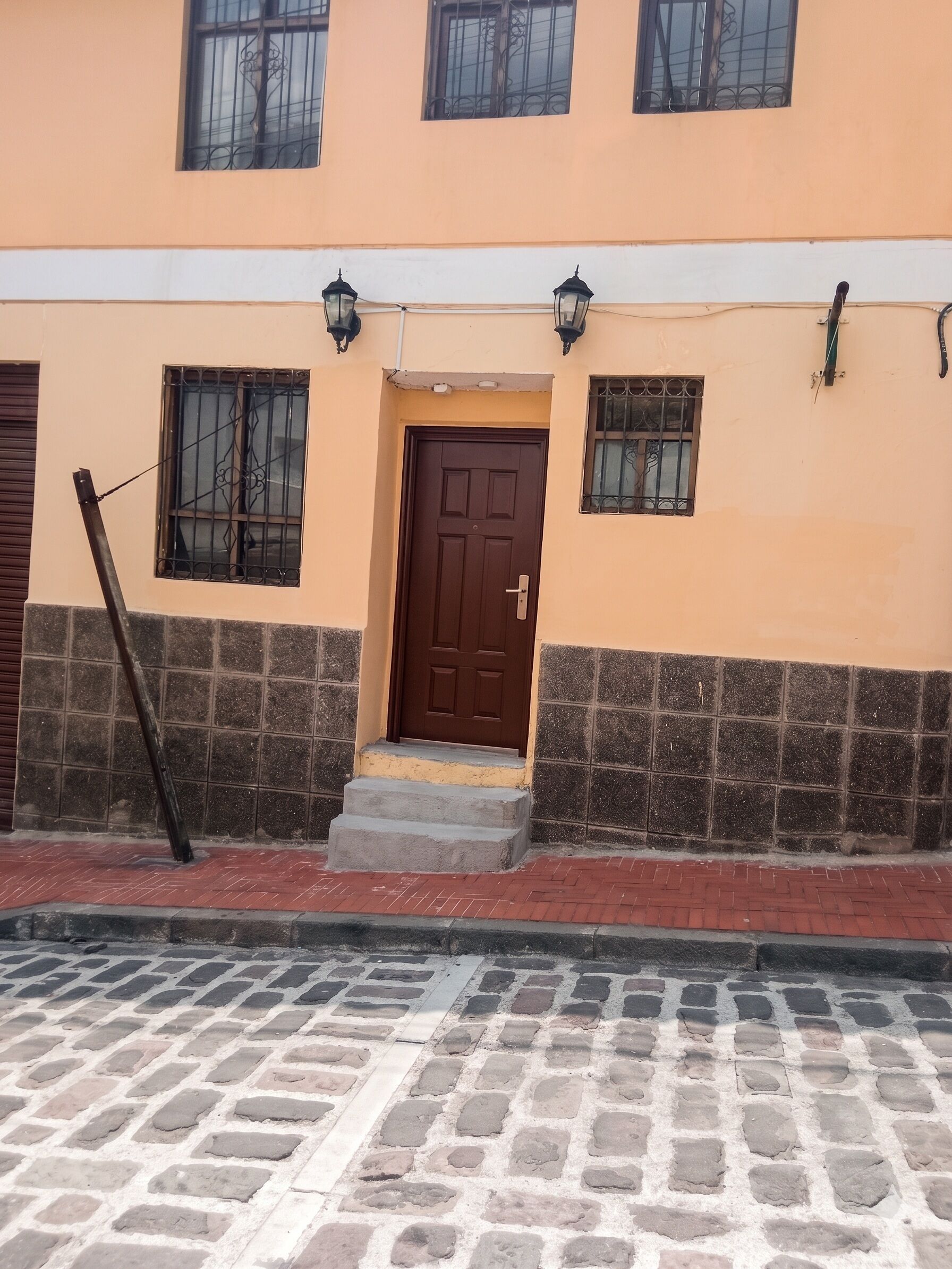 Overnatningsstedets facade