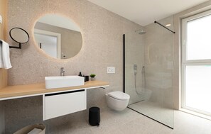 Shower, hair dryer - Cozy home in Malinska with sauna (Malinska)
