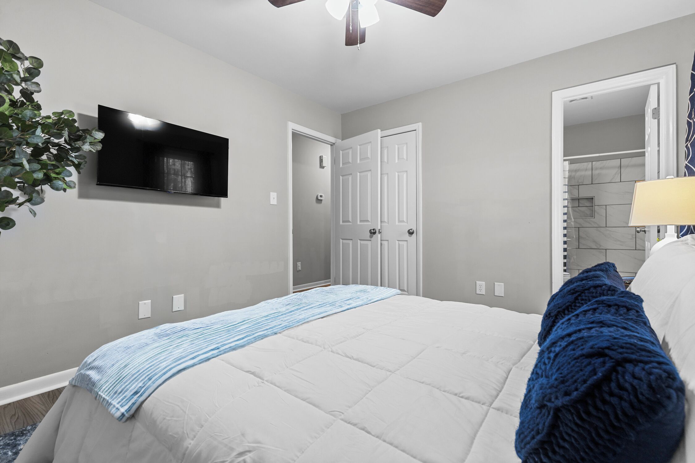 3 bedrooms, WiFi, bed sheets