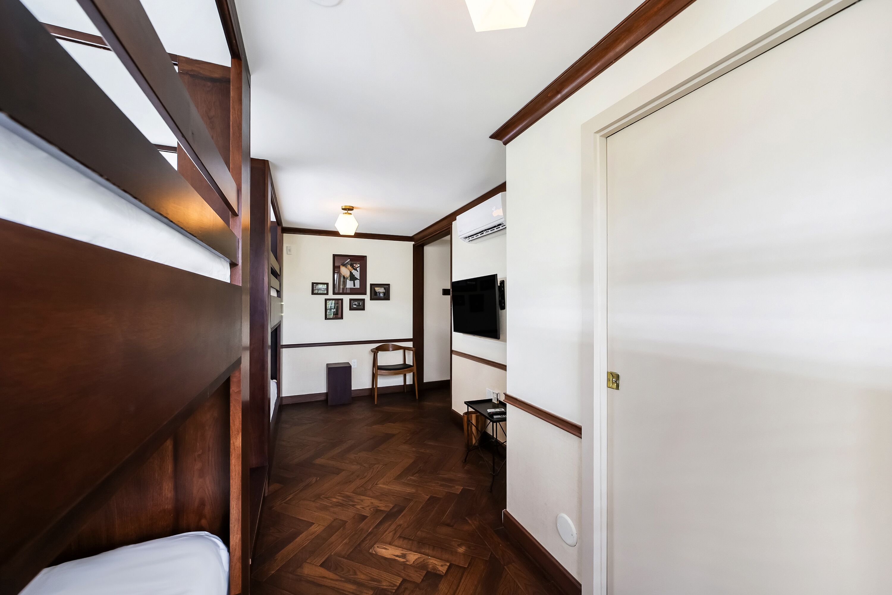 Kamar Keluarga, Beberapa Tempat Tidur, kamar mandi pribadi (Self check-in) | Interior