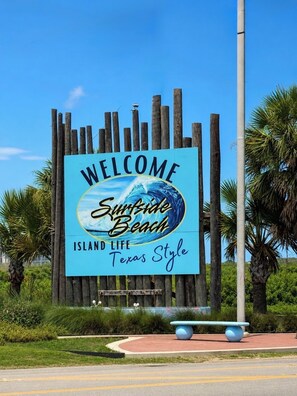 Point of interest - Casa Sea La Vie • Surfside • Walk to the Beach • Sleeps 8 • Pet with PreApproval (Surfside Beach)