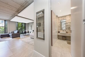 Interior - Melrose on Oak | Sleek City Apartment Retreat (Johannesburg)