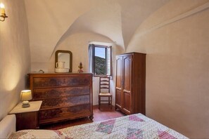 1 Schlafzimmer, Bügeleisen/Bügelbrett, Bettwäsche