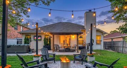 Backyard Paradise • Hot Tub • Fire Pit • 13 guests