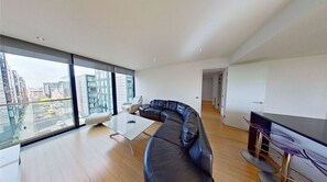 Living area - Lovely 2 bedroom apartment (Edinburgh)