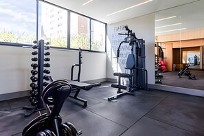 Basic Apartment | Fitness facility - Smart Bourbon 903 (São Paulo)