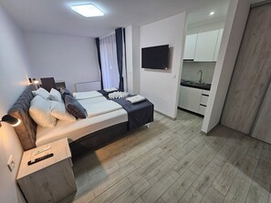 1 bedroom, iron/ironing board, travel crib, free WiFi