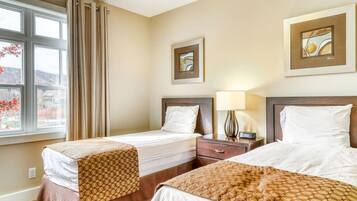 3 bedrooms, WiFi, bed sheets