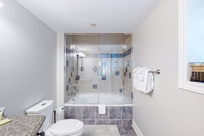 Towels - Slopeside Retreat w/ Wood Fireplace & Mins to Blue (The Blue Mountains)