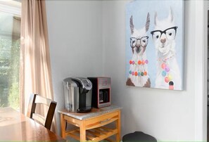 Interior - Hidden Gem 10 mins to Arlington (Irving)