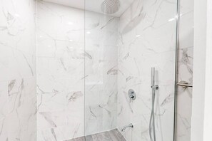 Towels - 3BDR Condo | Mountain Side & Mins to Blue! (The Blue Mountains)