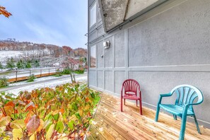 Property grounds - 3 Bedroom Home | Steps to Blue Mtn Village (The Blue Mountains)