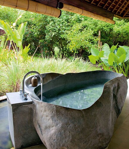 Luxe 3 bedroom retreat | sauna | outdoor stone bath |  organic welcome pack