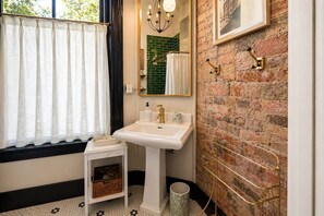 Hair dryer - 1839 Luxury Suite Walk to OTR & Convention Center (Cincinnati)