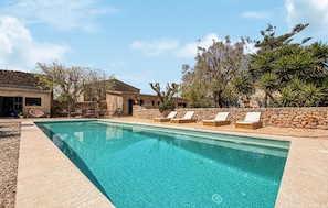 Pool - Cozy home in Binissalem with private swimming pool, can be inside or outside (Binissalem)