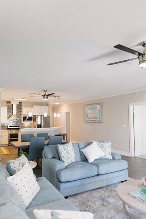 Living area - New 4BR Coastal Flat • Walk to Beach & Dome (Virginia Beach)