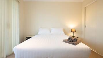 2 bedrooms, free WiFi, bed sheets