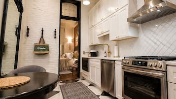 Kondominium | Dapur pribadi | Lemari es besar, microwave, oven, dan kompor