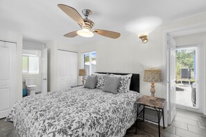 Room - Surf Shack | Islamorada Beach Bungalow (Islamorada)