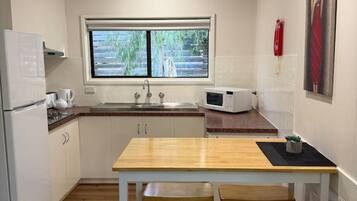 Fridge, microwave, stovetop, toaster