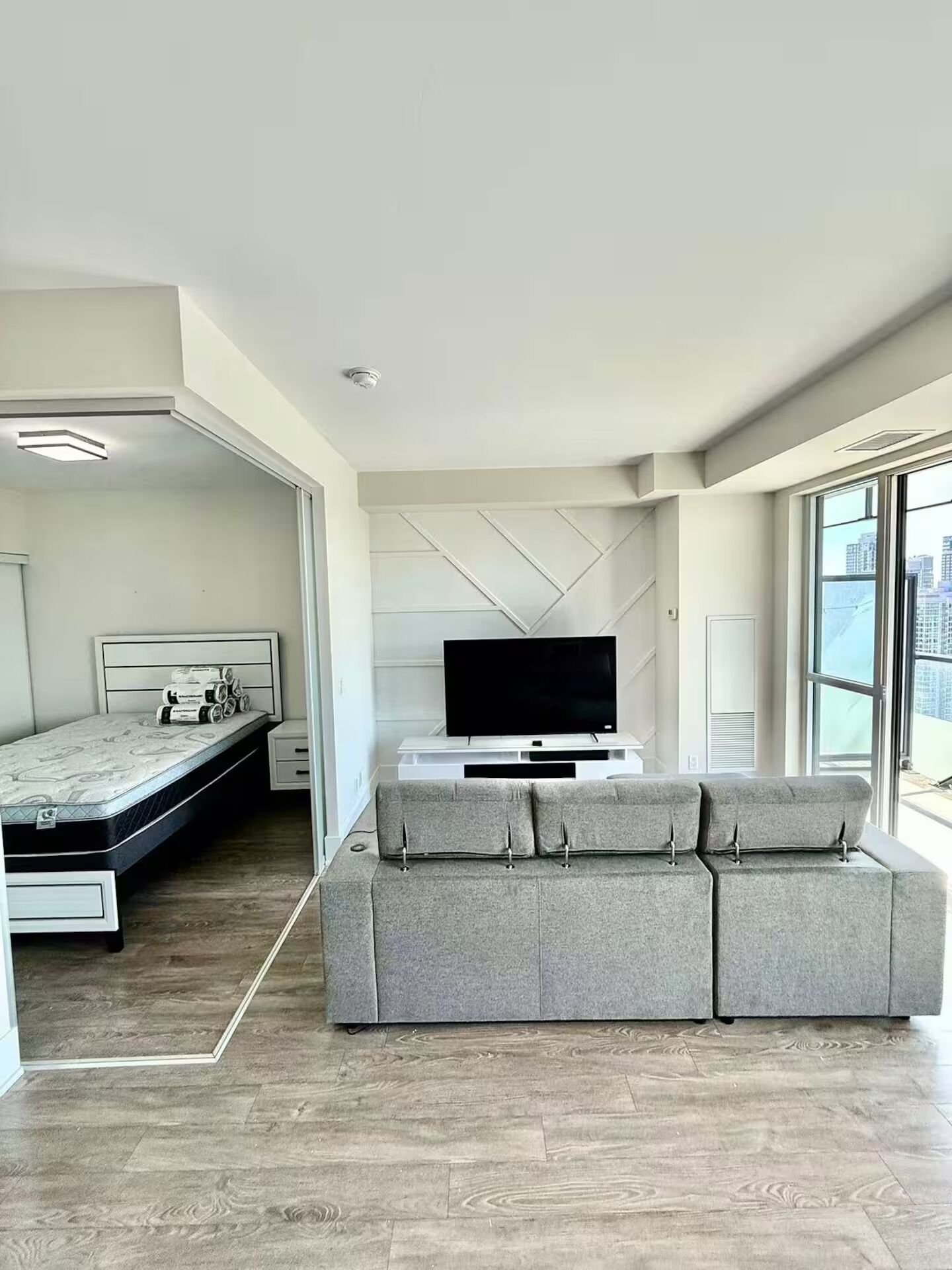 1 bedroom, iron/ironing board, internet, bed sheets