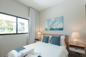 1 bedroom, iron/ironing board, internet