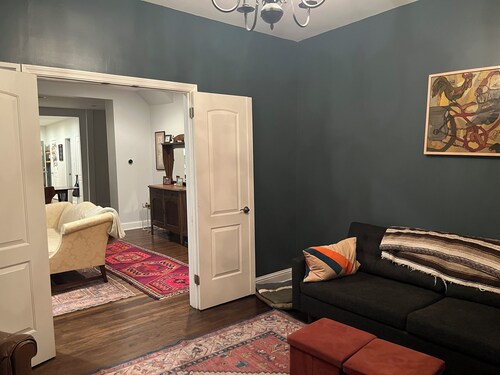 City Dweller - Pure Charm 3-bedroom house in Kansas City