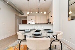 Dining - Luxe 1BR Retreat Minutes to NYC With High-End Finishes (Jersey City)