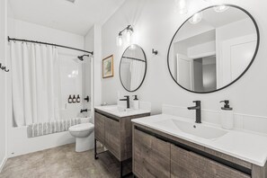 Bathroom - Luxury Modern New Home in Blindbay (Sorrento)