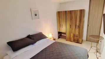 1 bedroom, Internet, bed sheets